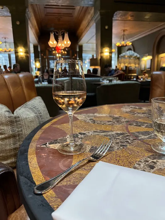 Bar Room at the Beekman Picture 1
