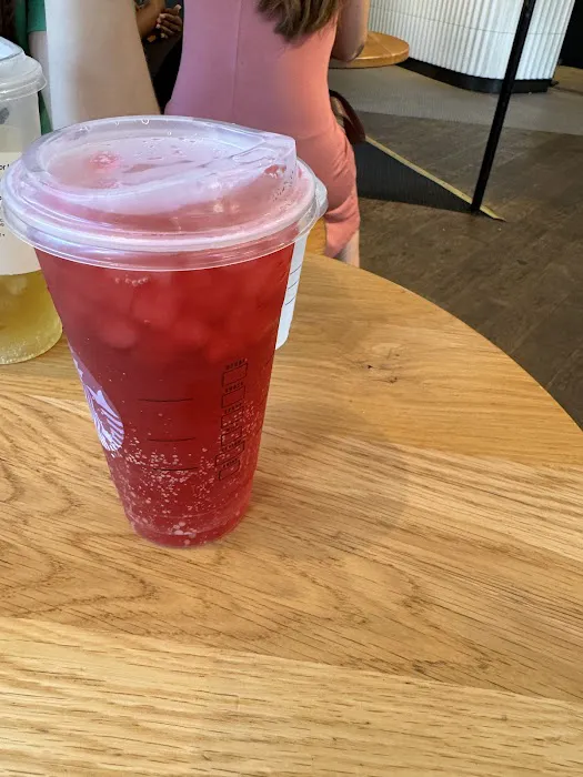 Starbucks Picture 7