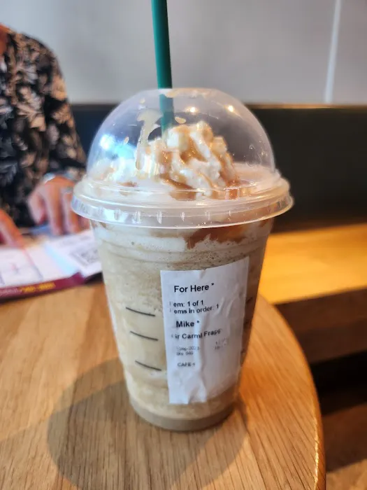 Starbucks Picture 2