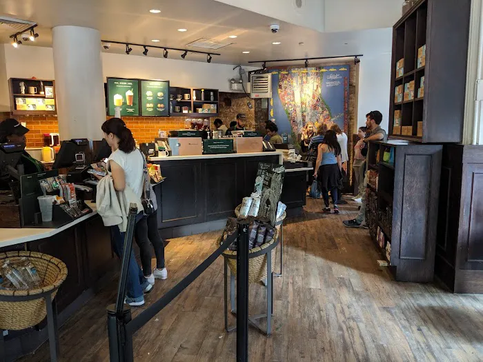 Starbucks Picture 6