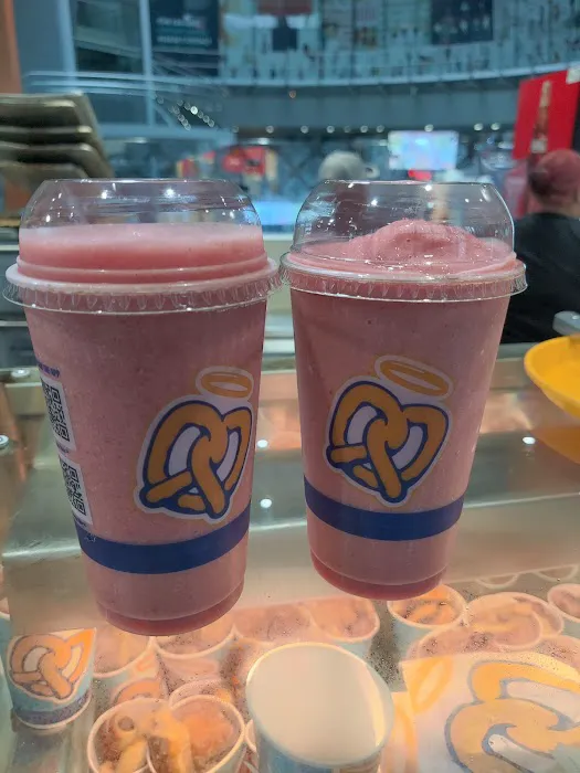 Auntie Anne's Picture 1