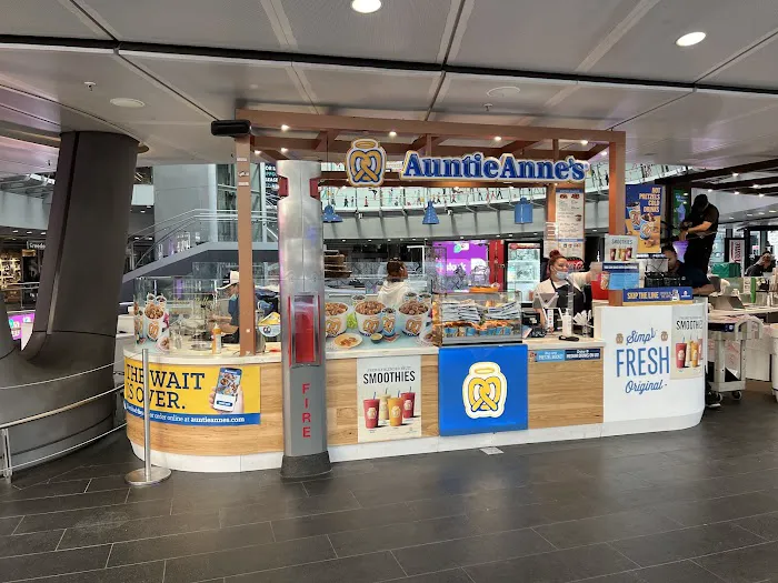 Auntie Anne's Picture 3