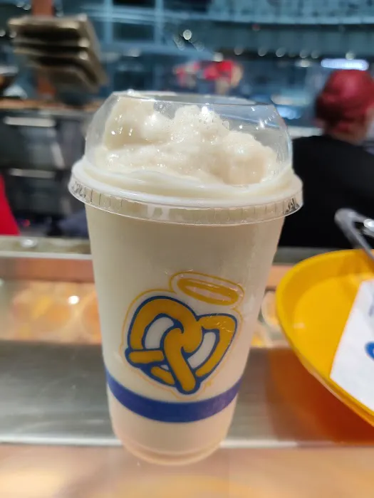Auntie Anne's Picture 2