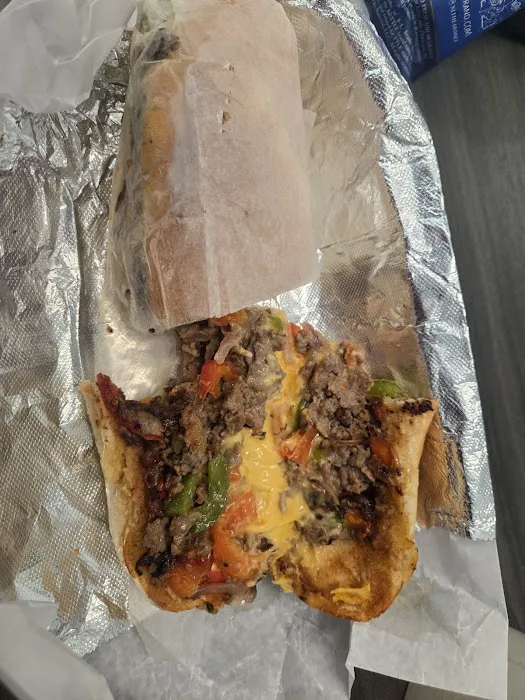 Heavenly Market Deli Picture 9