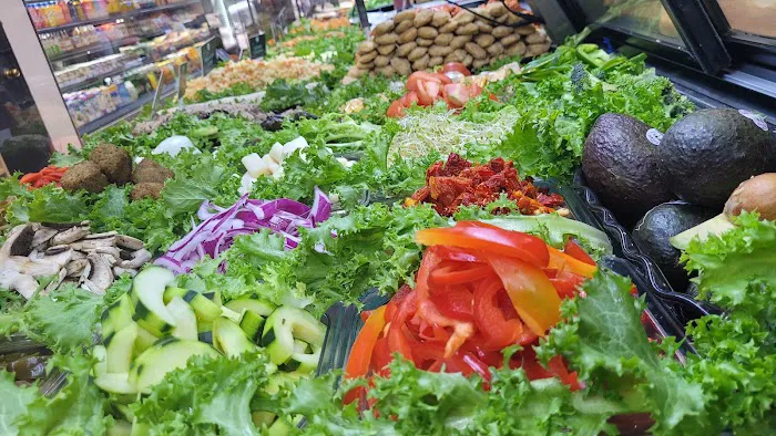 Heavenly Market Deli Picture 6