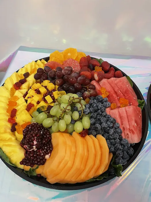 Heavenly Market Deli Picture 1