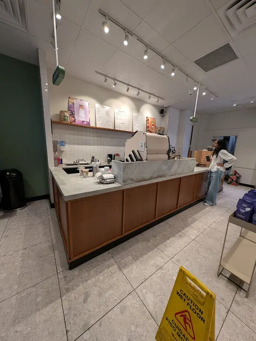 Blank Street Coffee Picture 2