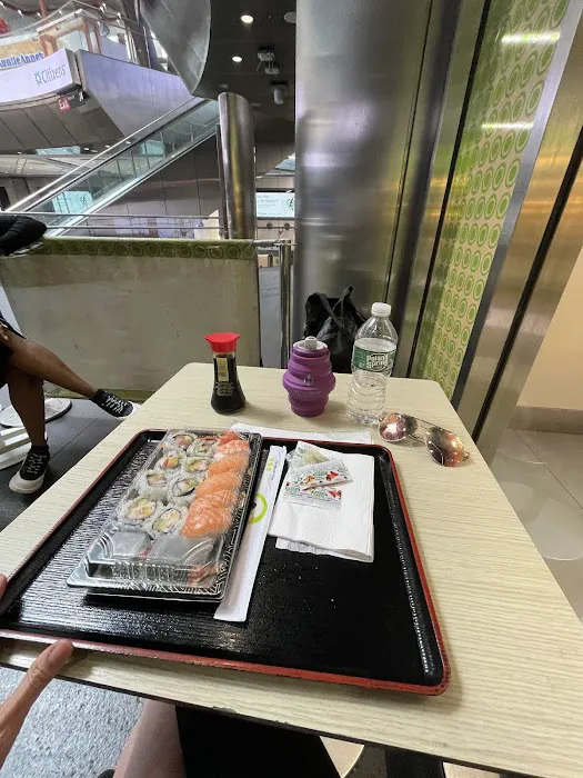 Wasabi Sushi & Bento Fulton Street Picture 2