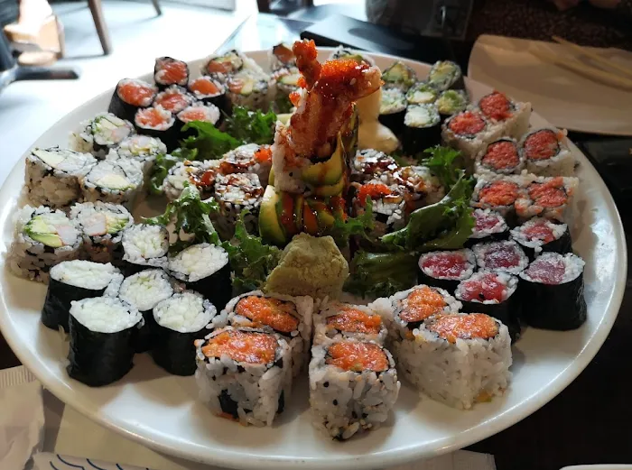 JR Sushi Picture 9