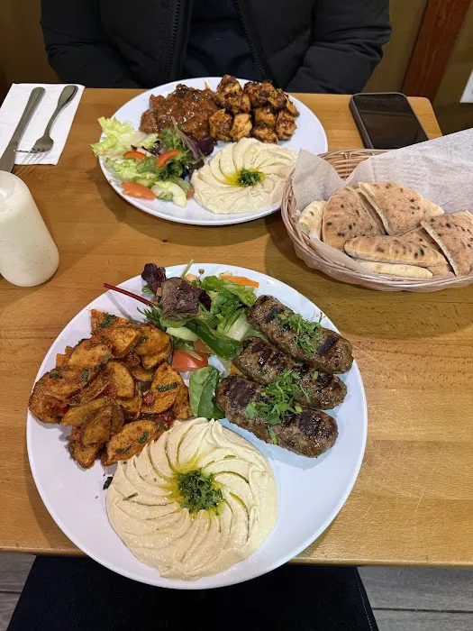 Omars Mediterranean Cuisine Picture 3