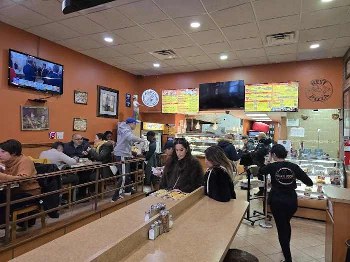 Stage Door Pizzeria Picture 2