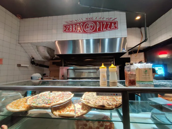 2 Bros Pizza Picture 8
