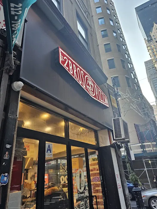 2 Bros Pizza Picture 7