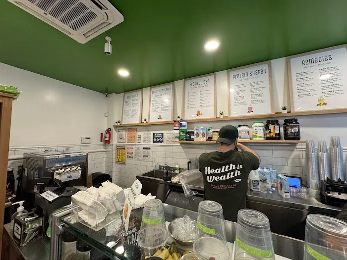 Healthy Green Juice Bar Picture 2