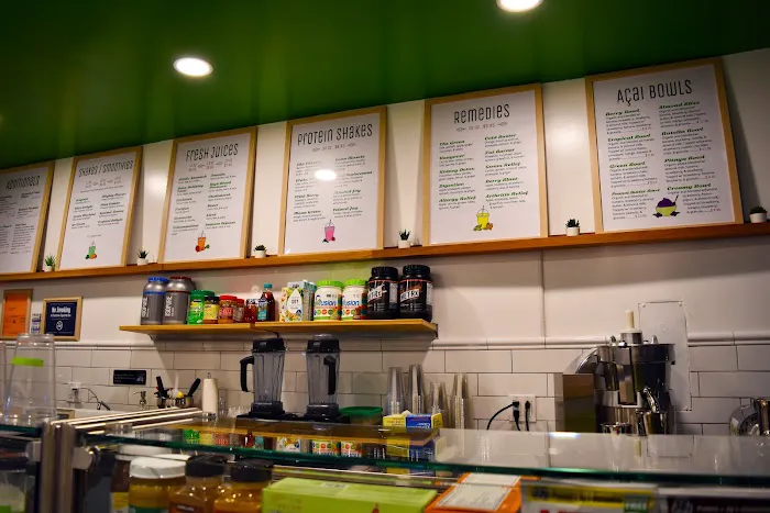 Healthy Green Juice Bar Picture 4
