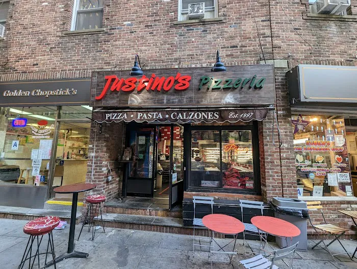Justino's pizza Picture 5