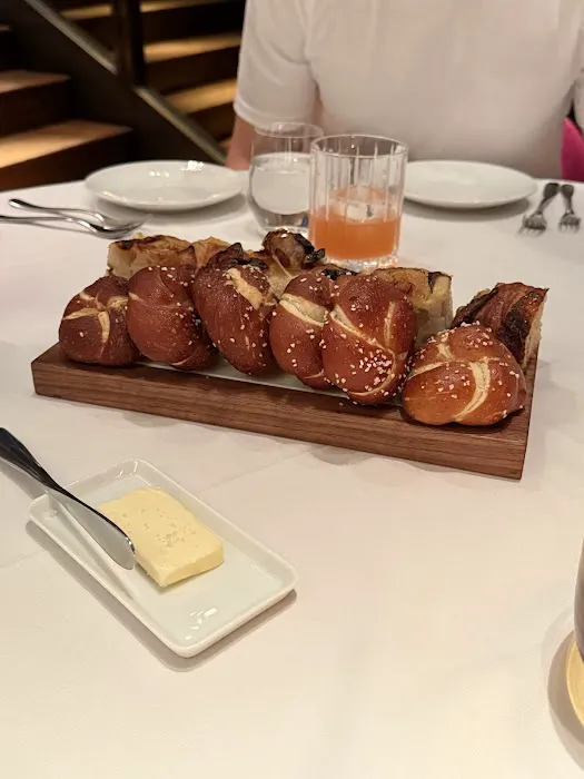 CUT by Wolfgang Puck Picture 1