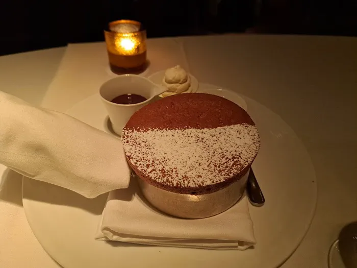 CUT by Wolfgang Puck Picture 4