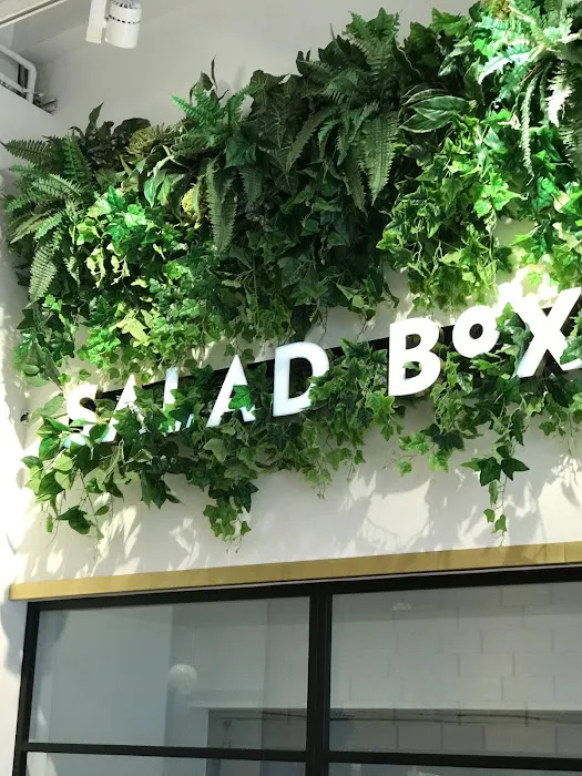 Salad Fox Picture 1