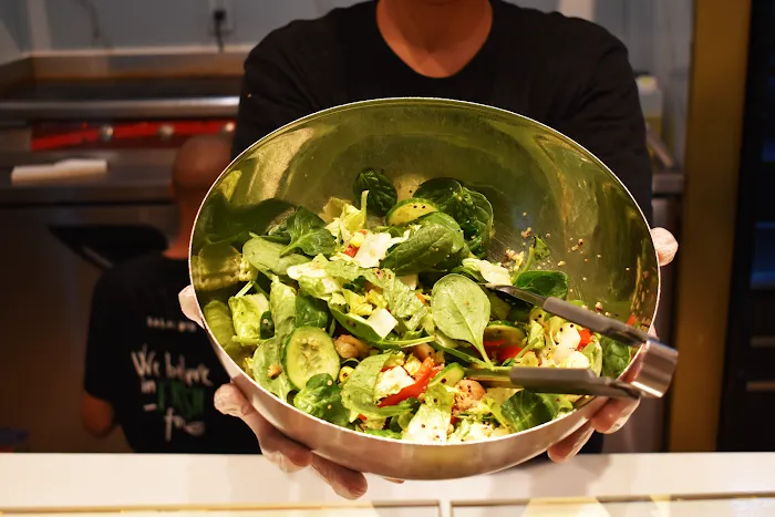 Salad Fox Picture 8