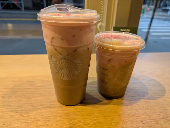 Starbucks Picture 9