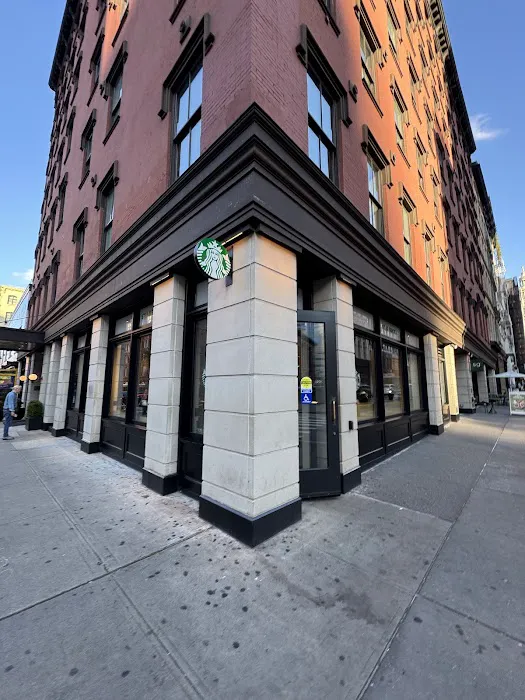 Starbucks Picture 1