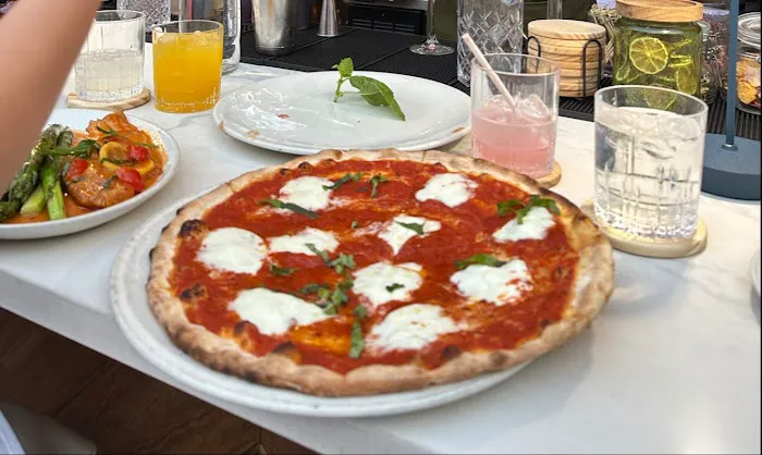 Serafina Tribeca Picture 3