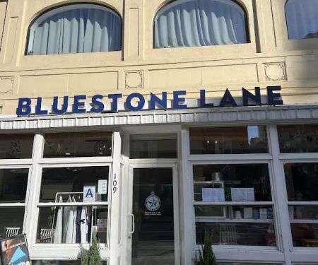Bluestone Lane Tribeca Cafu00e9