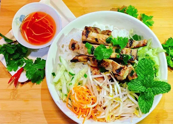 Hello Vietpho Picture 1