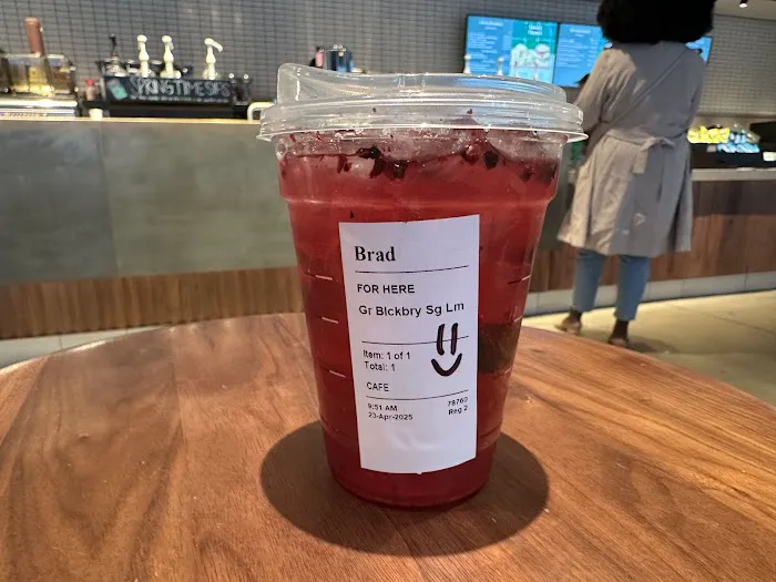 Starbucks Picture 9