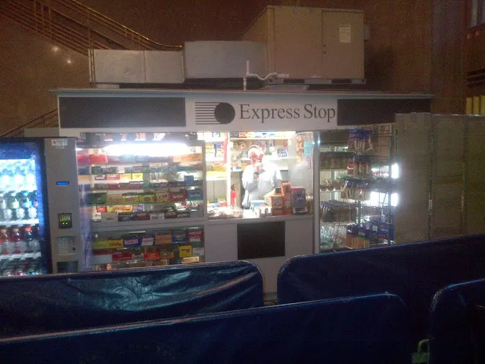 Ray's Candy Stand Picture 1