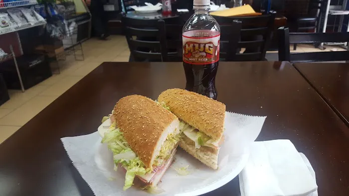Sam's Deli Picture 3