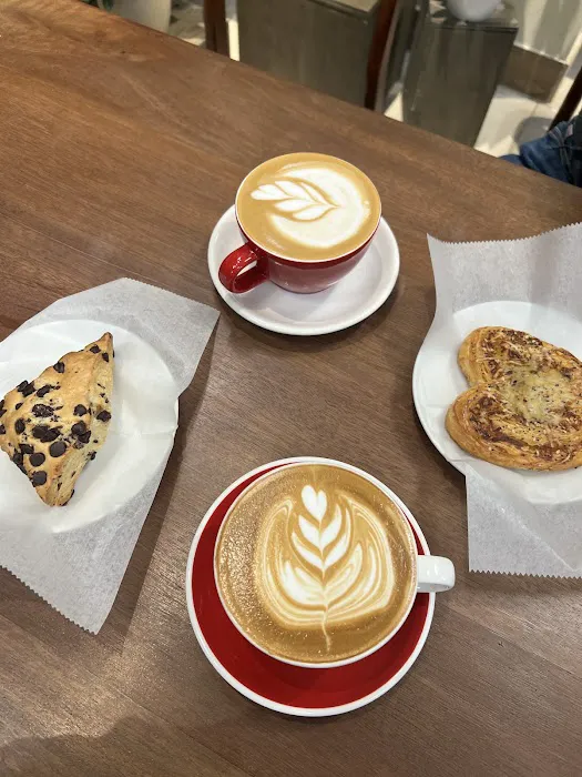 Remi Flower & Coffee Picture 10