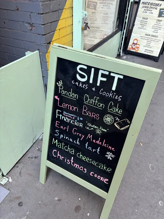 Sift Cakes and Cookies Picture 7