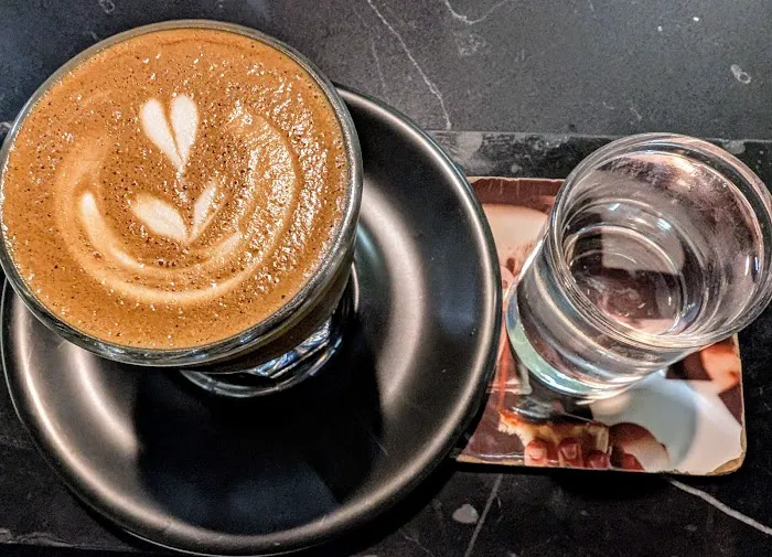 Voyager Espresso Picture 9