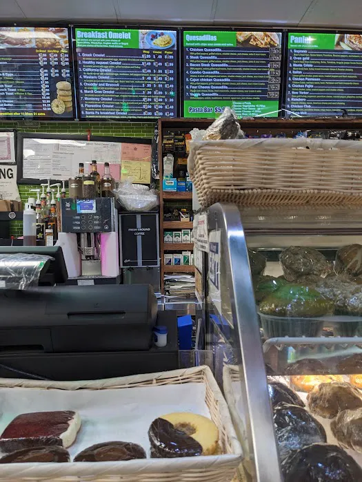 Seaport Deli Picture 9