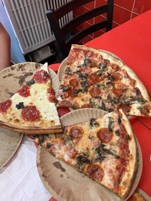 Little Italy Pizzeria and Deli Picture 1