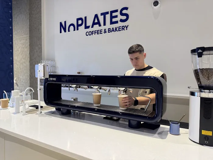 No Plates Coffee Picture 8