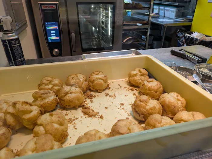 Beard Papa's Picture 10