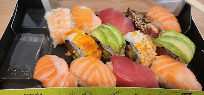 Wasabi sushi & bento Picture 3