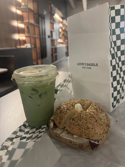 Leon's Bagels Picture 4
