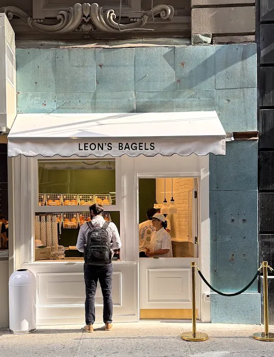 Leon's Bagels Picture 7