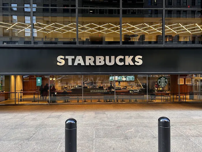 Starbucks Picture 4