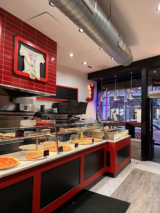 Traditas Pizza Picture 8