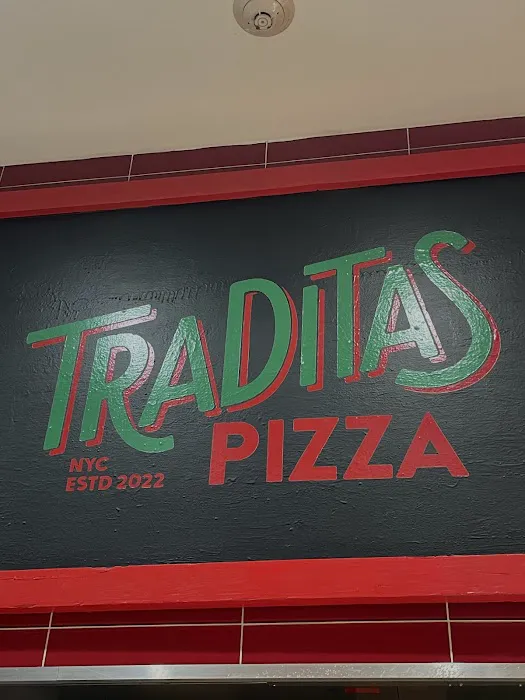 Traditas Pizza Picture 9