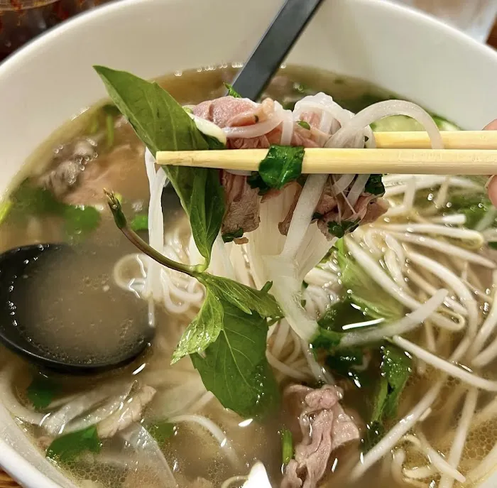 Pho Maiden Lane Picture 3