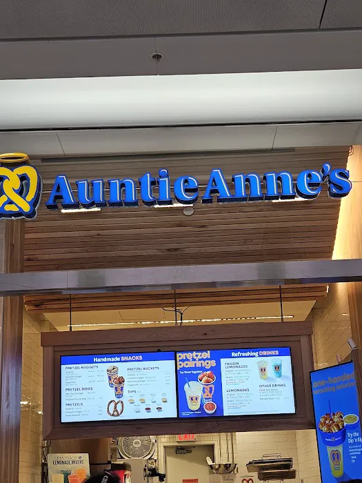 Auntie Anne's Picture 6