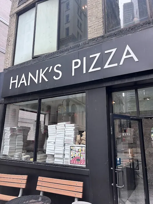 Hank's Pizza Picture 4