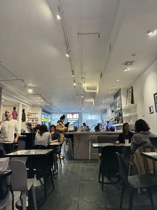 Laughing Man Cafe Picture 4