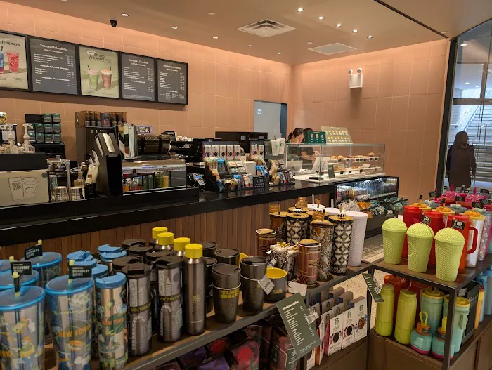 Starbucks Picture 1